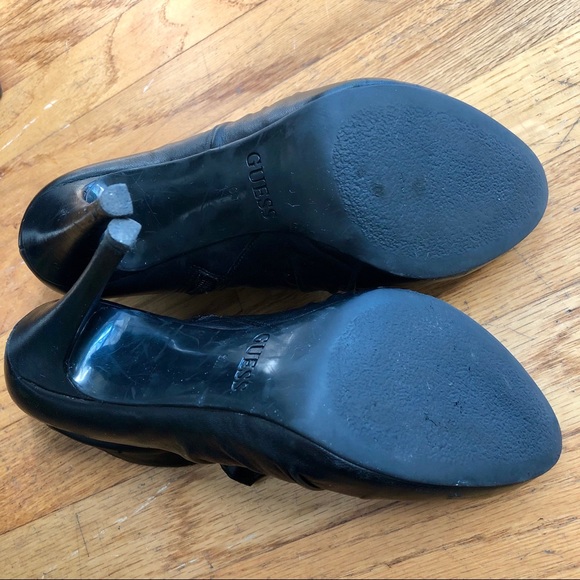 Guess Black Leather Side Zip Ankle Boot Sz 6.5 - Picture 5 of 8
